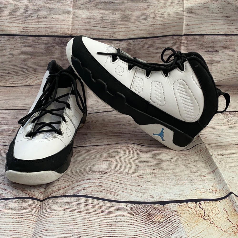 Air Jordan 9 IX Retro University Blue 401811-140 Size 3Y